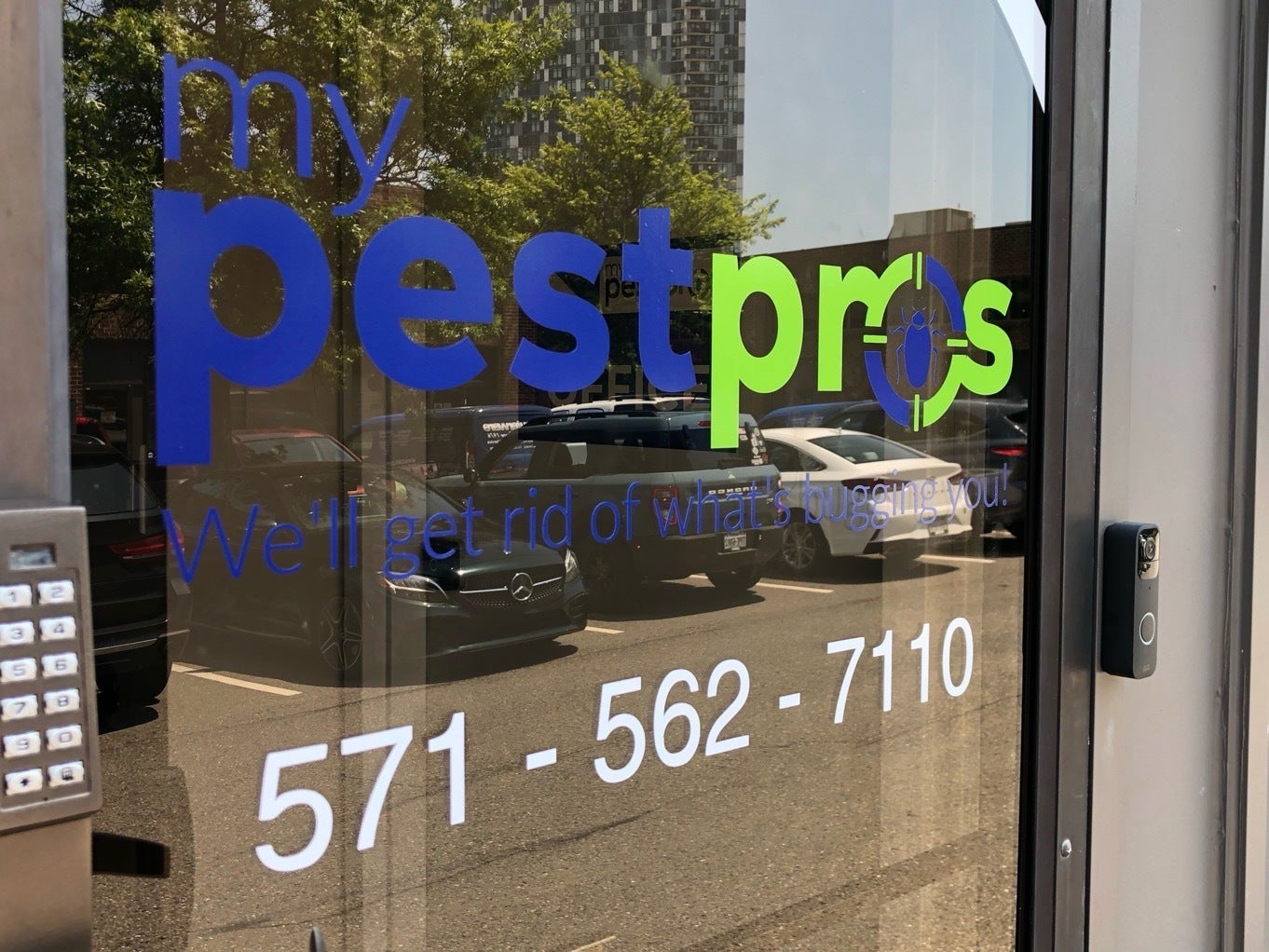 Transforming Storefronts: How Signarama Tysons Corner Revitalized My Pest Pros in Vienna, VA with Vibrant Vinyl Graphics