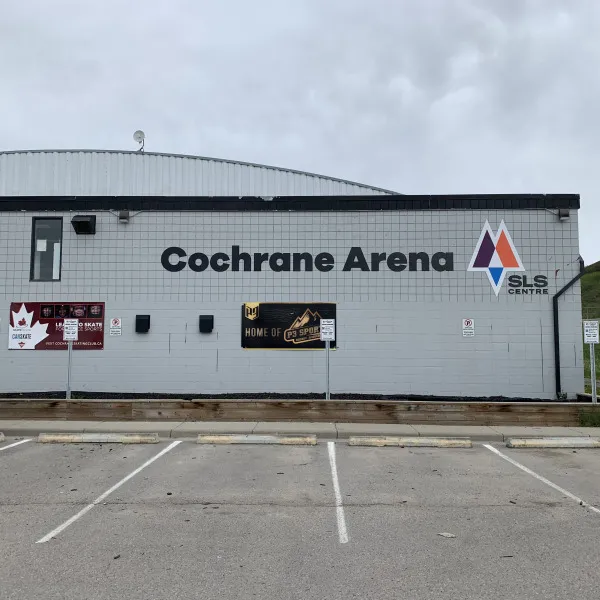 Cochrane Arena Exterior Signage