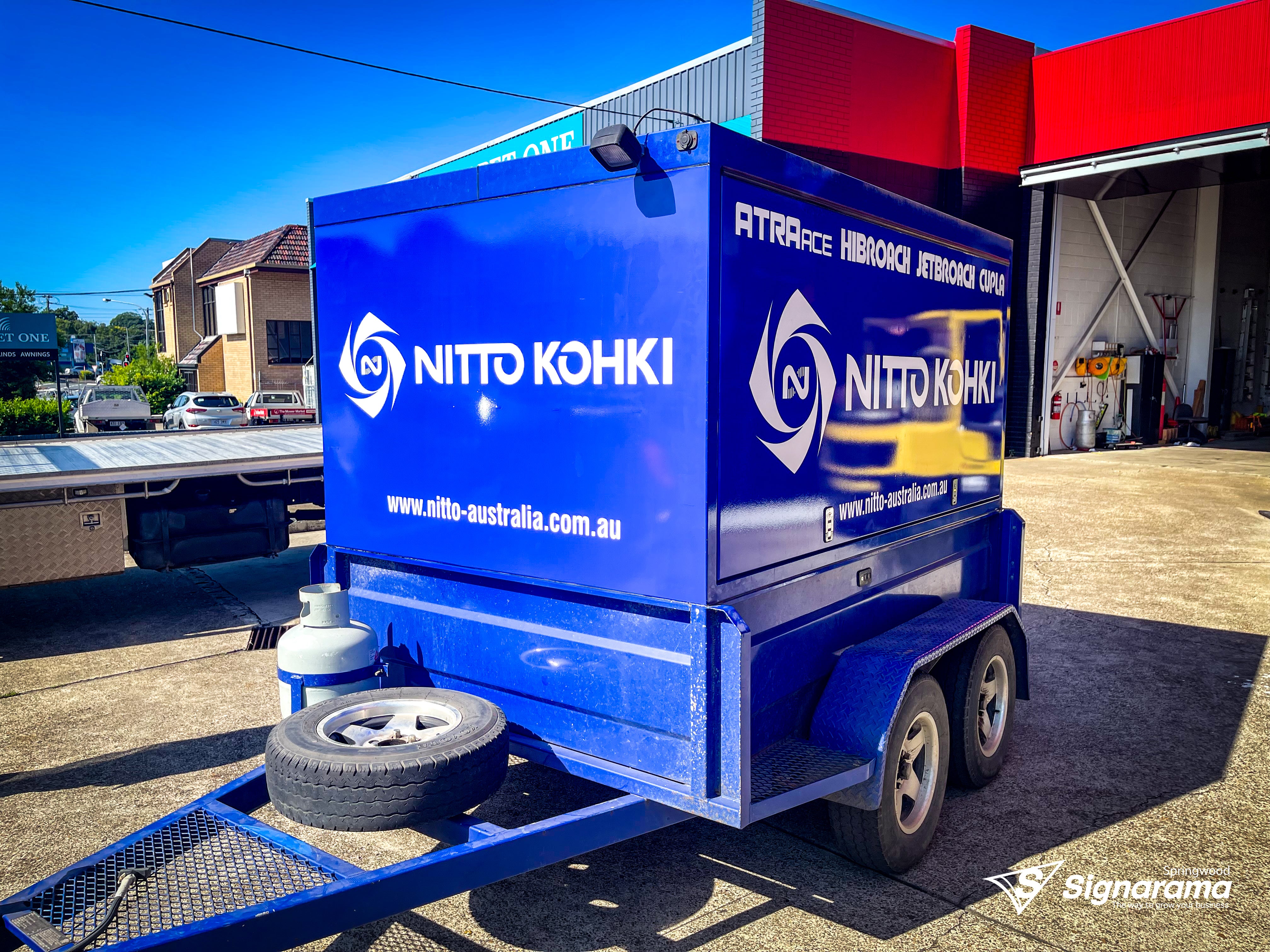 Nitto Kohki Trailer