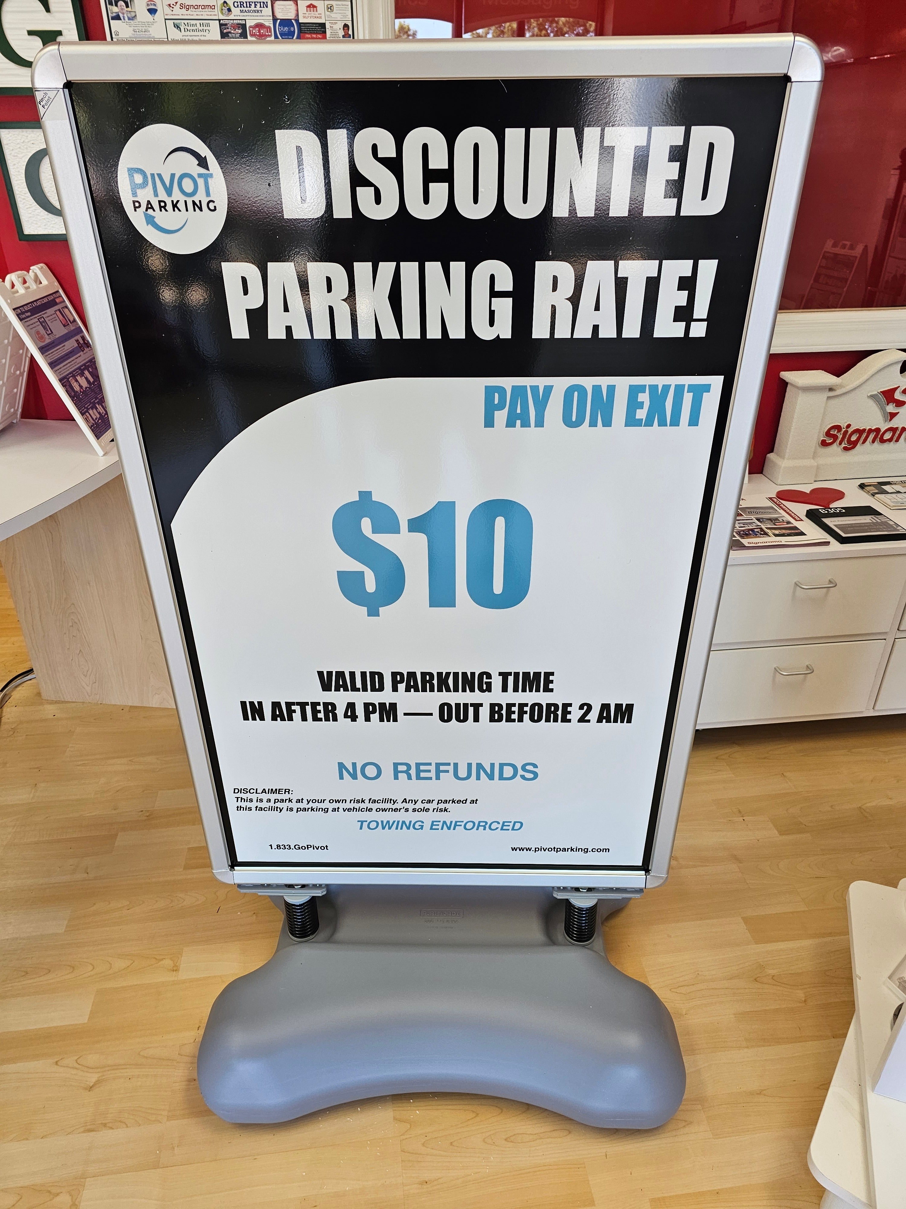 Freestanding & Standalone Signs