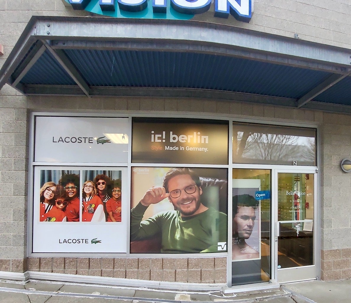 Retail Window Graphics Draws Customers In - Bella Vision, Woodinville, WA