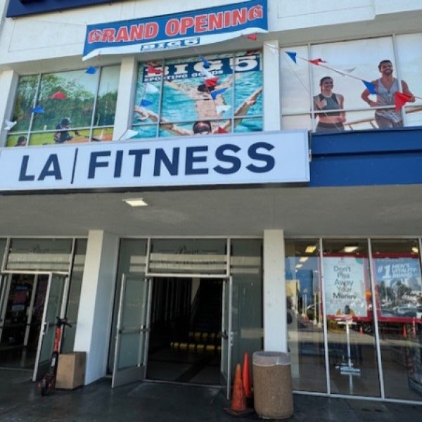 Sign Repair or Replace? How to Make the Right Choice