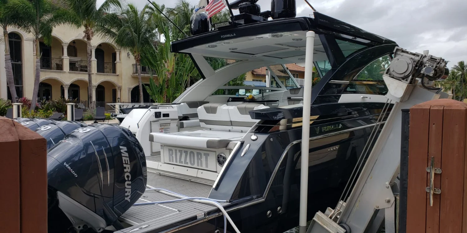 Boat Wraps & Graphics