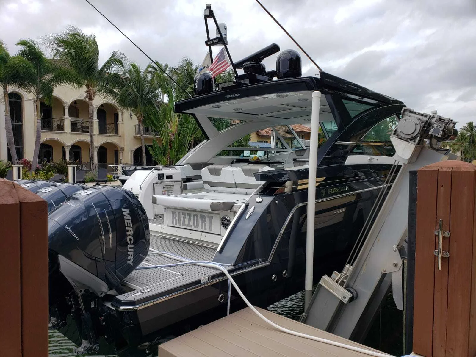 Boat Wraps & Graphics