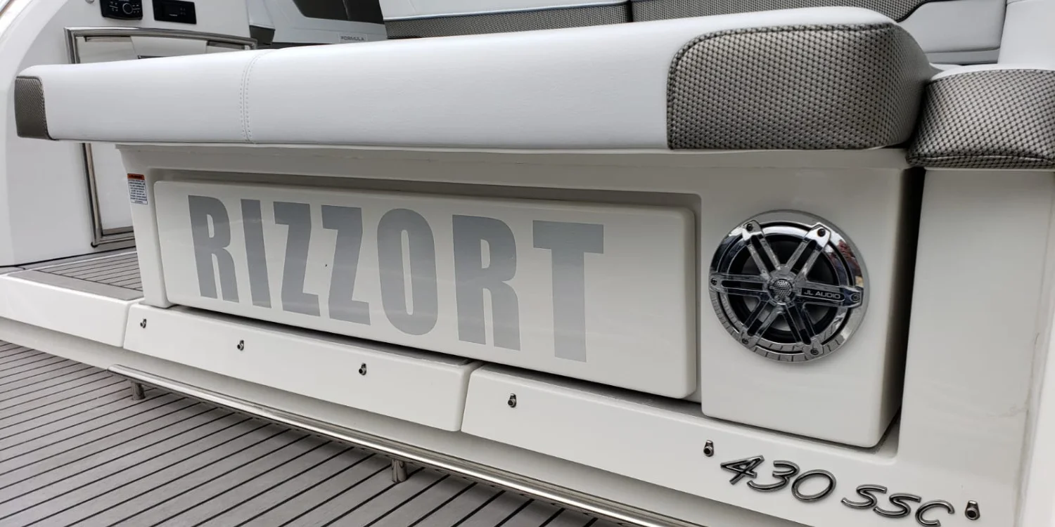 Boat Wraps & Graphics
