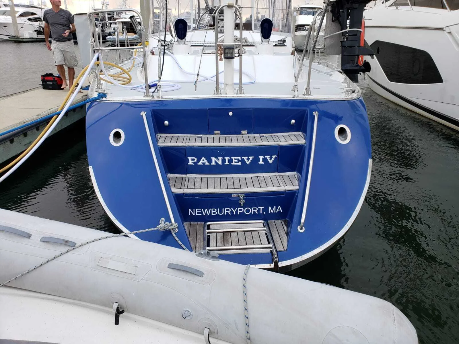 Boat Wraps & Graphics