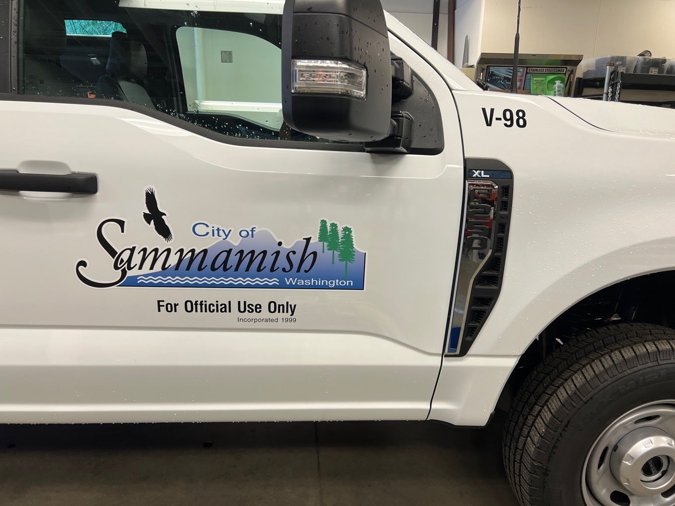 Custom Vehicle Decals for City of Sammamish Fleet Shows Community Presence