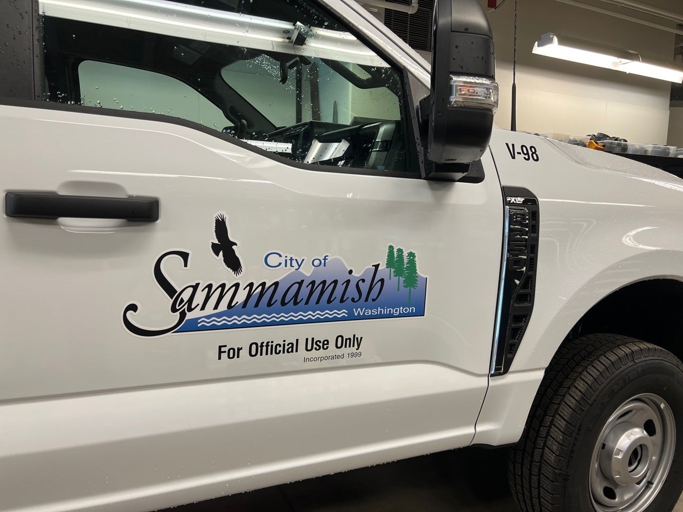 Custom Vehicle Decals for City of Sammamish Fleet Shows Community Presence