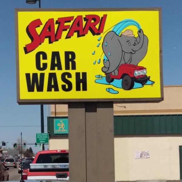 SAFARI CAR WASH - EYE-CATCHING NEW PANELS!