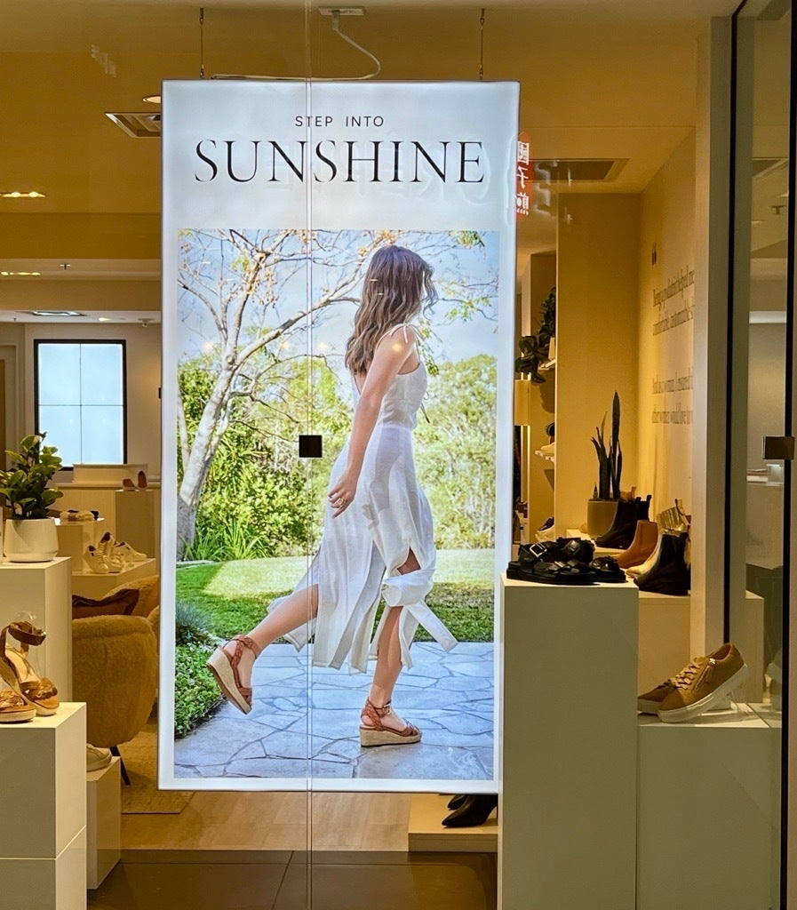 Dress Up Your Retail Windows - Illuminated SEG Graphics