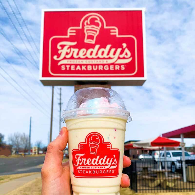 Freddy's Frozen Custard & Steakburgers Brings Midwest Charm to South Carolina with NFL Star Ben Powers Leading the Charge Freddy's Frozen Custard & Steakburgers Brings Midwest Charm to South Carolina with NFL Star Ben Powers Leading the Charge