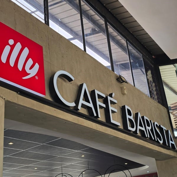 New signage done for Illy cafe