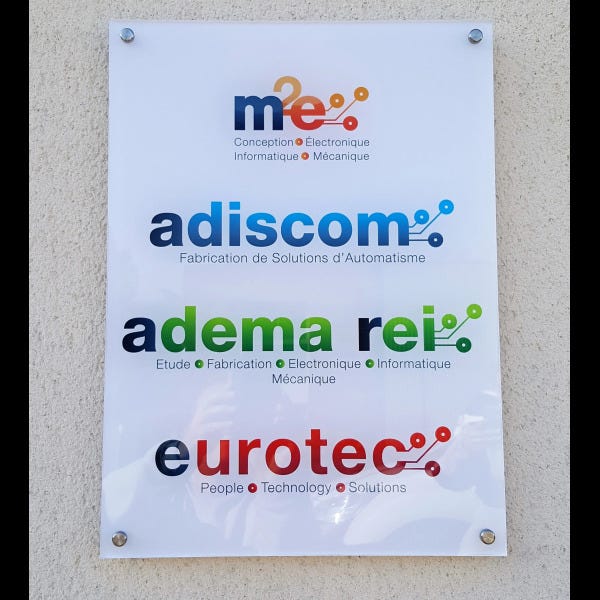 Plaque plexiglass - M2E