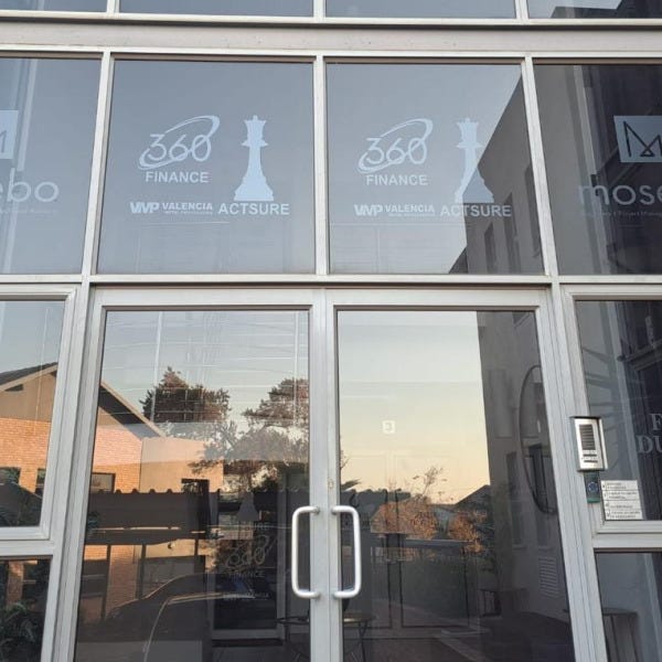Finance 360 Vinyl cutout