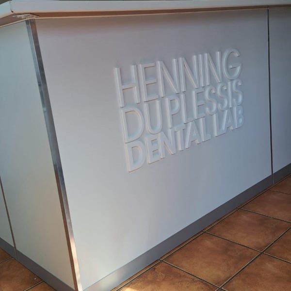 Henning Du Plessis Dental Lab 3D