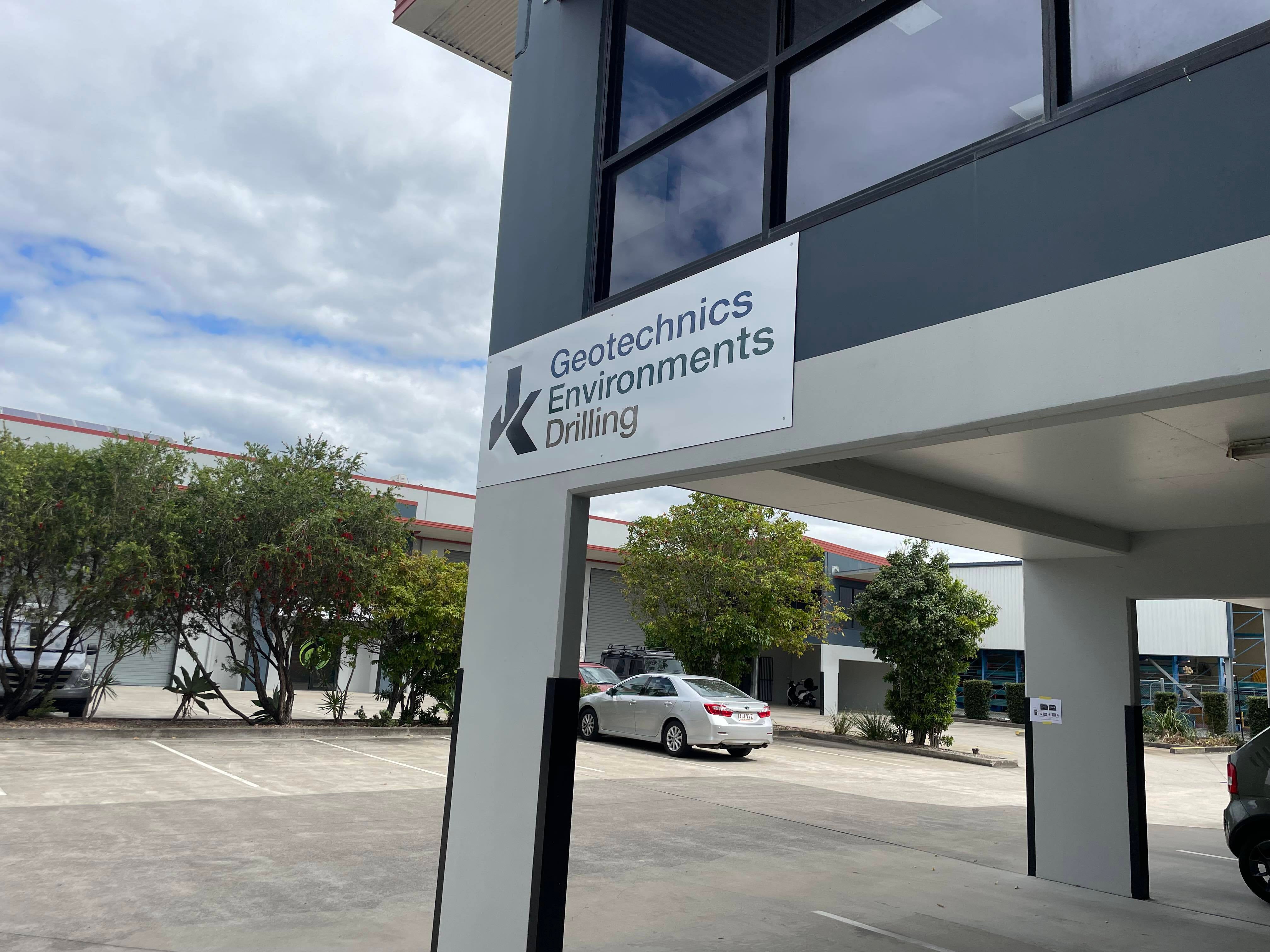 Building sign | Metal signs | Signarama Brendale