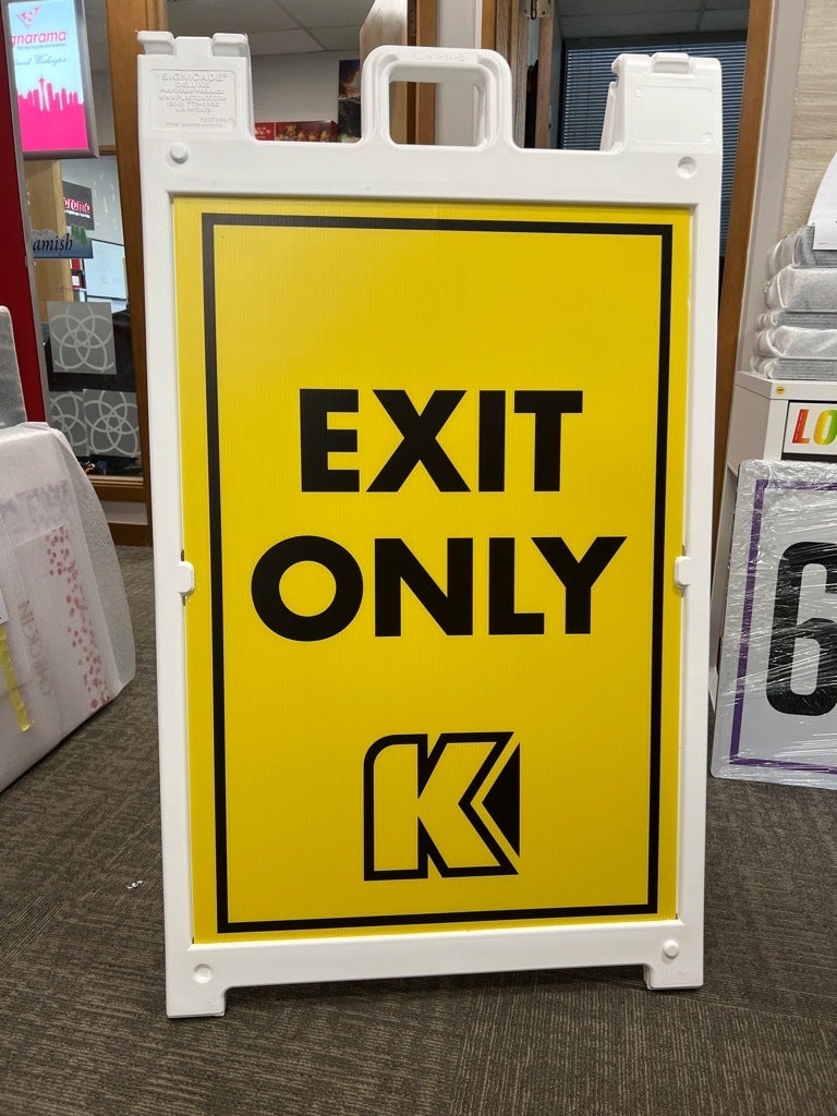 Sidewalk Signs - Portable Navigational and Informational Signage - Redmond, WA