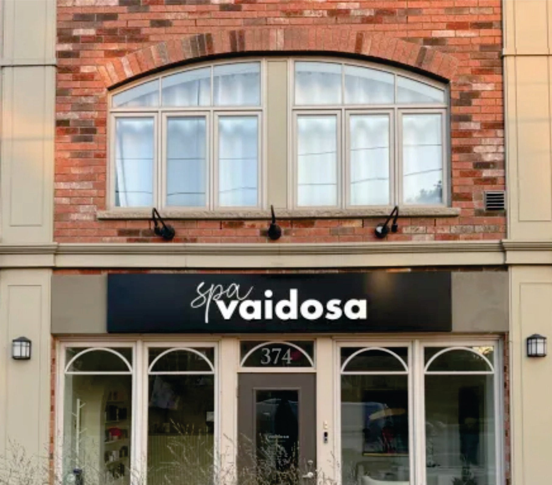 A Fresh Sign Face for Spa Vaidosa