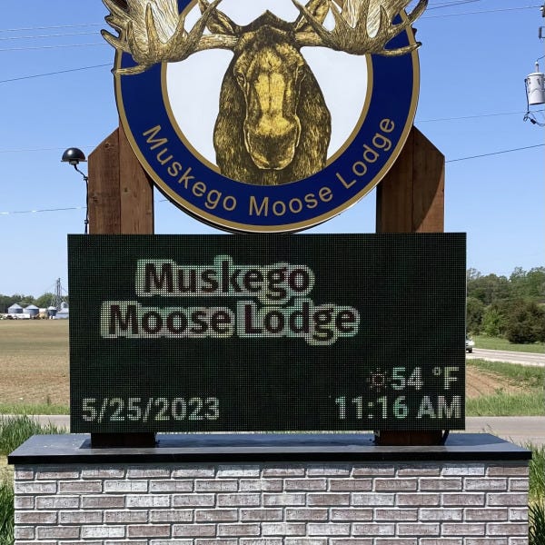 Moose-Lodge-picture