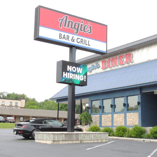 angies-4x6-now-hiring