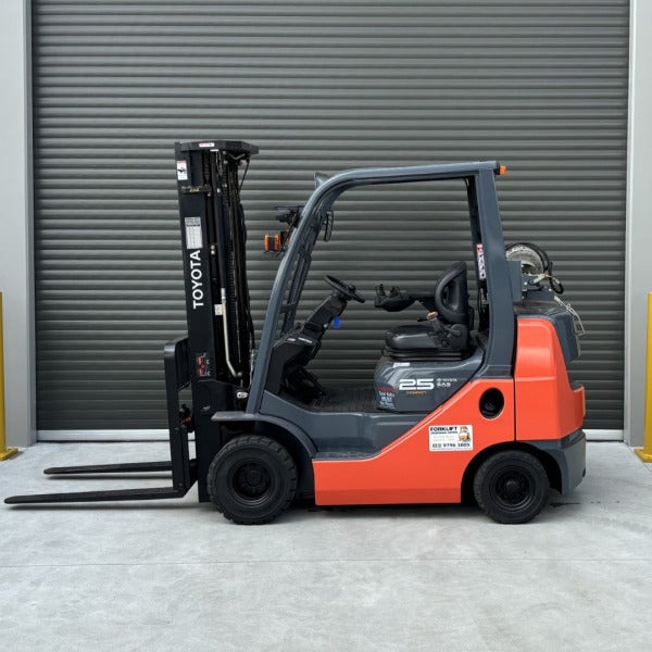 Used Toyota LPG Forklift #2165