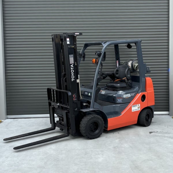 Used Toyota LPG Forklift #2165