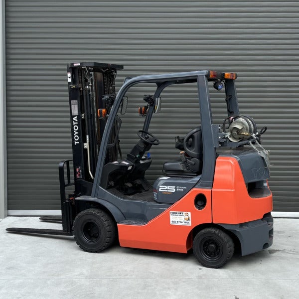 Used Toyota LPG Forklift #2165