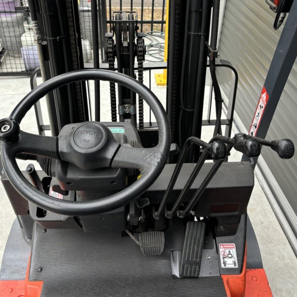 Used Toyota Electric Forklift #2057