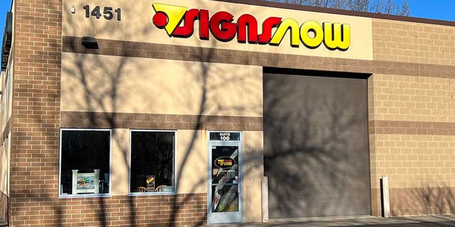 Local Luminary Kathryn Stakes Sets Sail as Captain of Signs Now The Woodlands, Infusing Vibrant Energy into Small Business Landscape