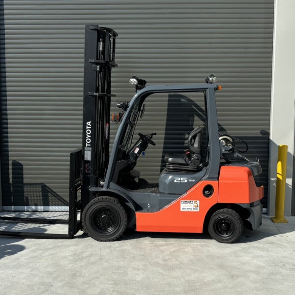 Used Toyota LPG Forklift #1990