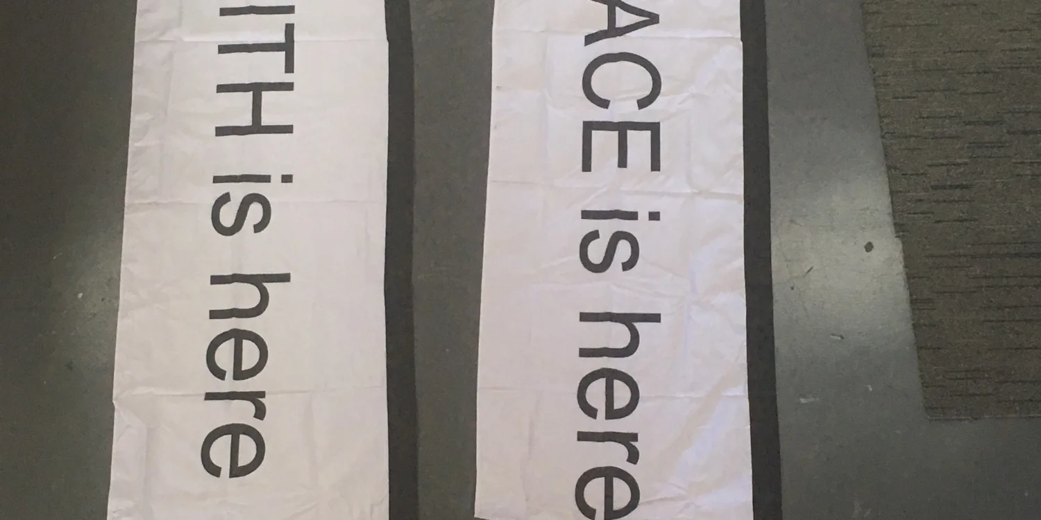 Teardrop Banners & Flags