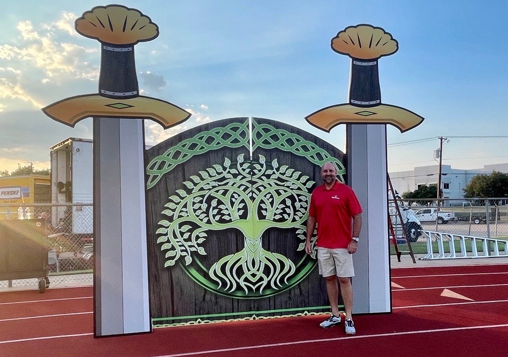 Check out how Signarama North Dallas is giving back to a local high school marching band