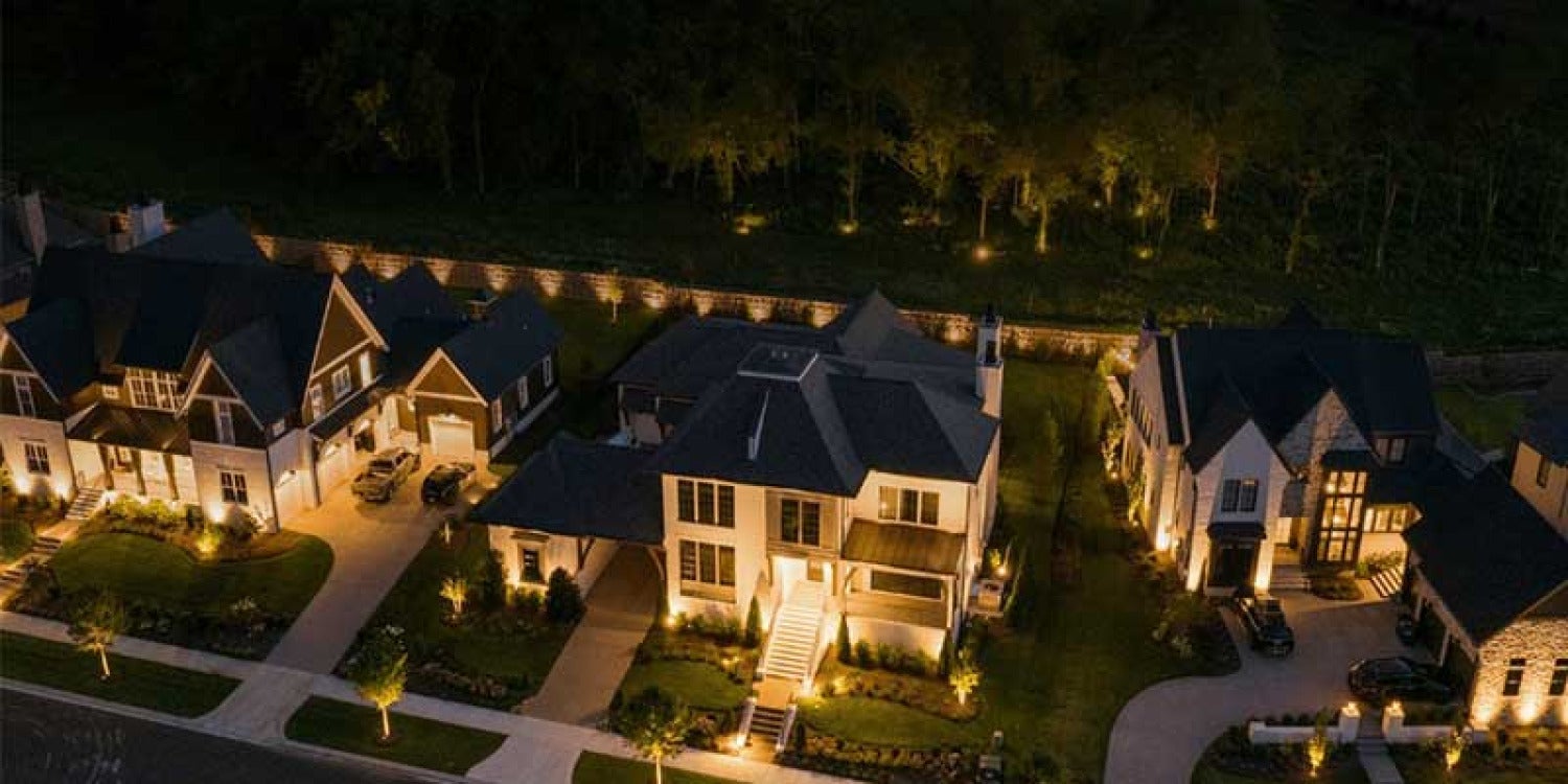 From Navy Vet to Lighting Maven: Amber Hopeman Ready to Illuminate Atlanta with Blingle! Franchise