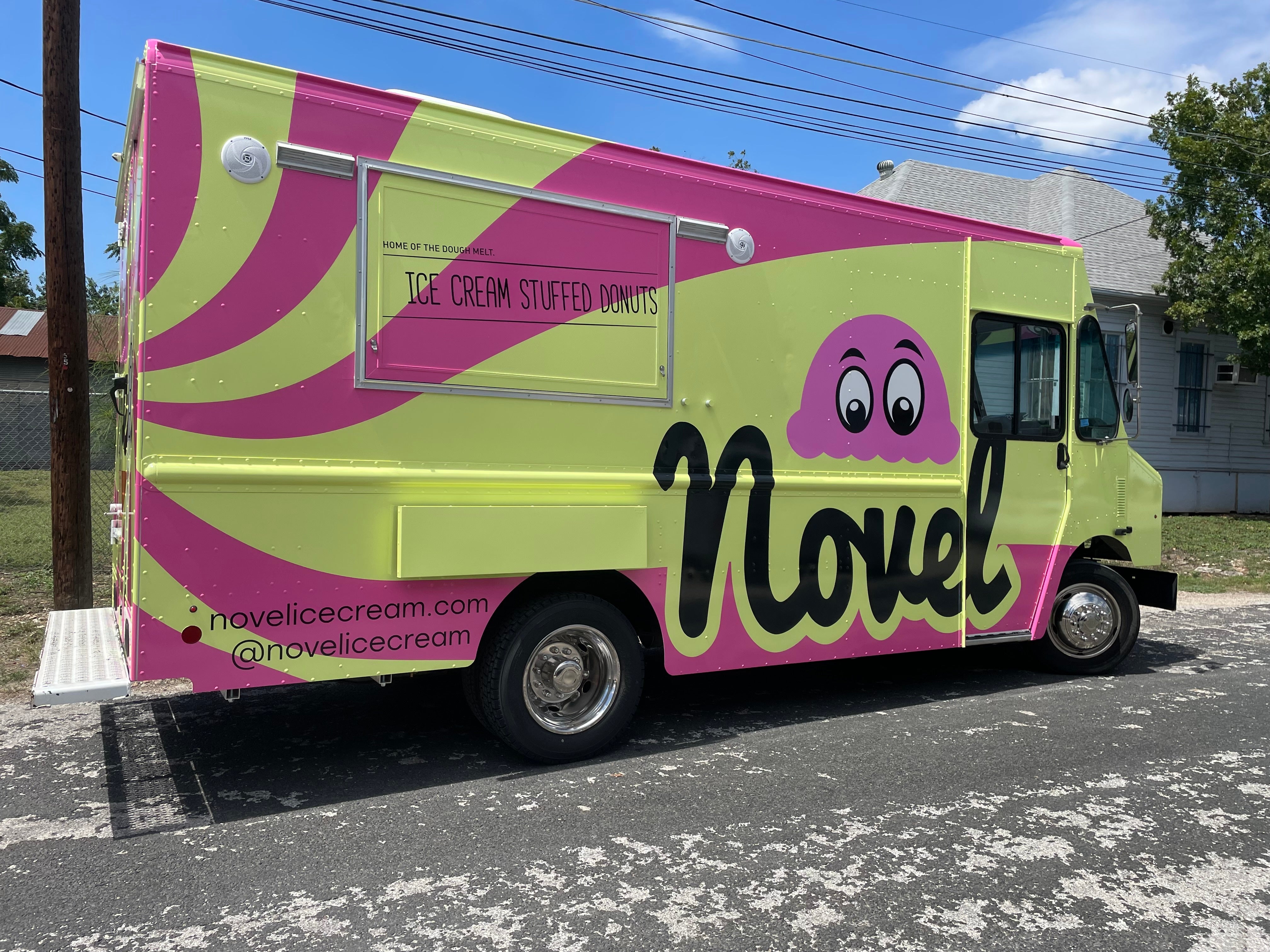 Turn Your Vehicle Into a Moving Billboard with a Full Wrap
