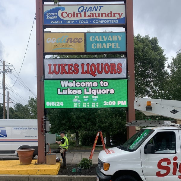 Digital Display and Lit Box Sign for Existing Pylon Sign