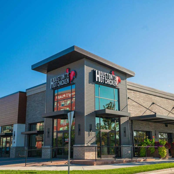Houston TX Hot Chicken Turns Up the Heat With a New Franchise Sales Leader