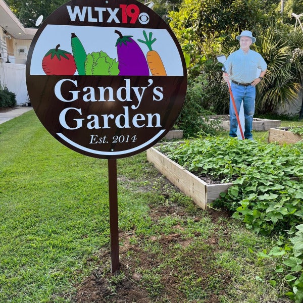 Local Spotlight: Gandy's Garden Sign