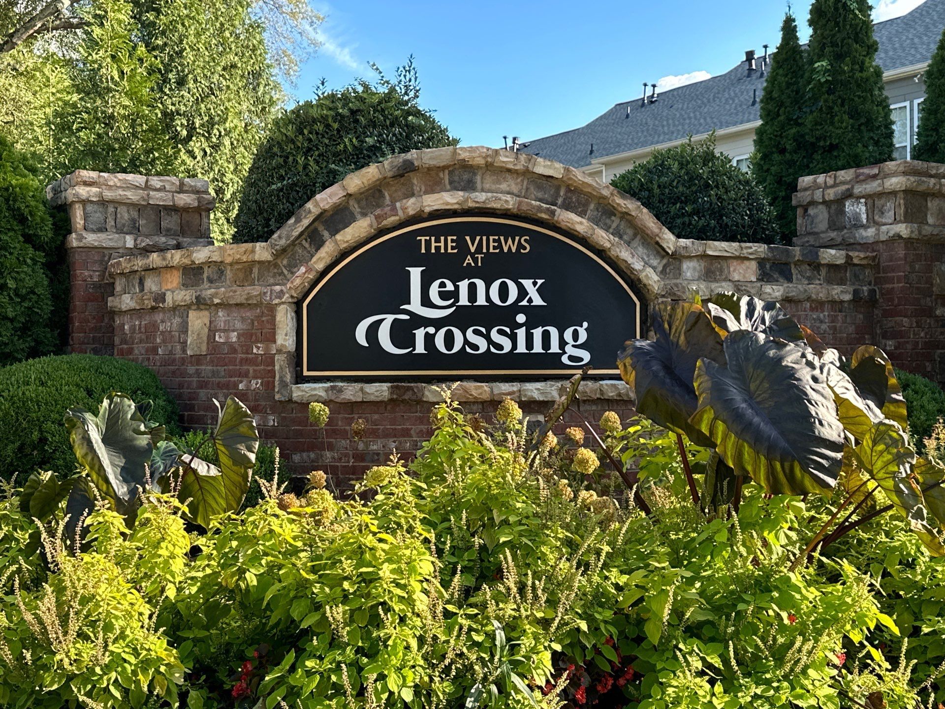 Custom Outdoor Signs for Business