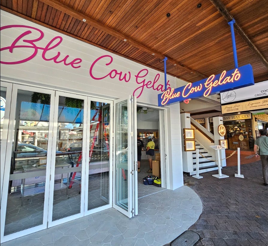 3D Illuminated Letters, Neon Signs, Lightboxes, Window Graphics and Paint Lettering