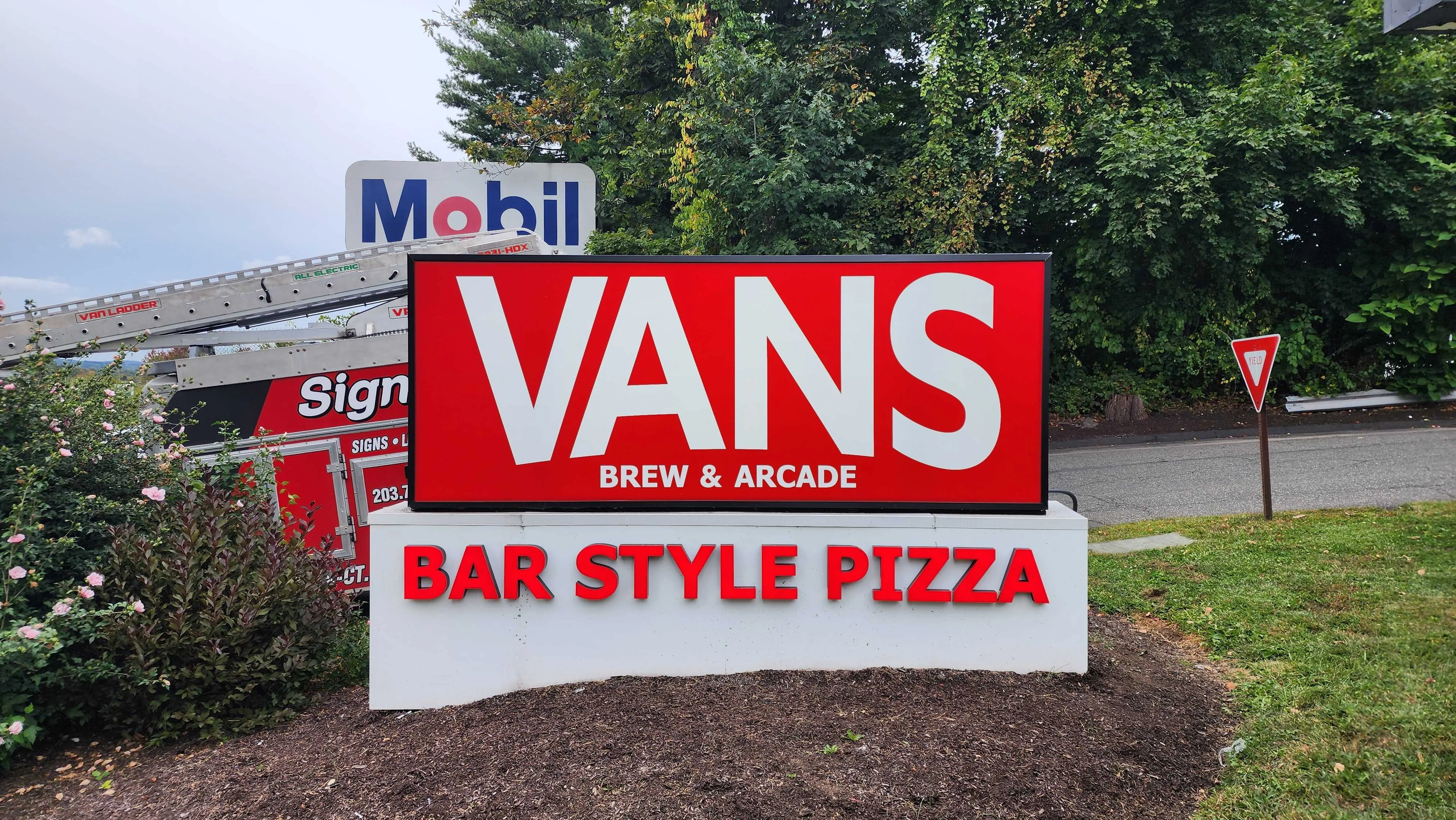 Illuminated & Lighted Signs