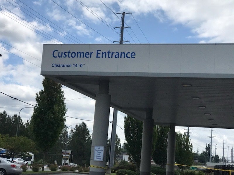 Custom Signage that Enhances Wayfinding and Branding - Progressive Insurance
