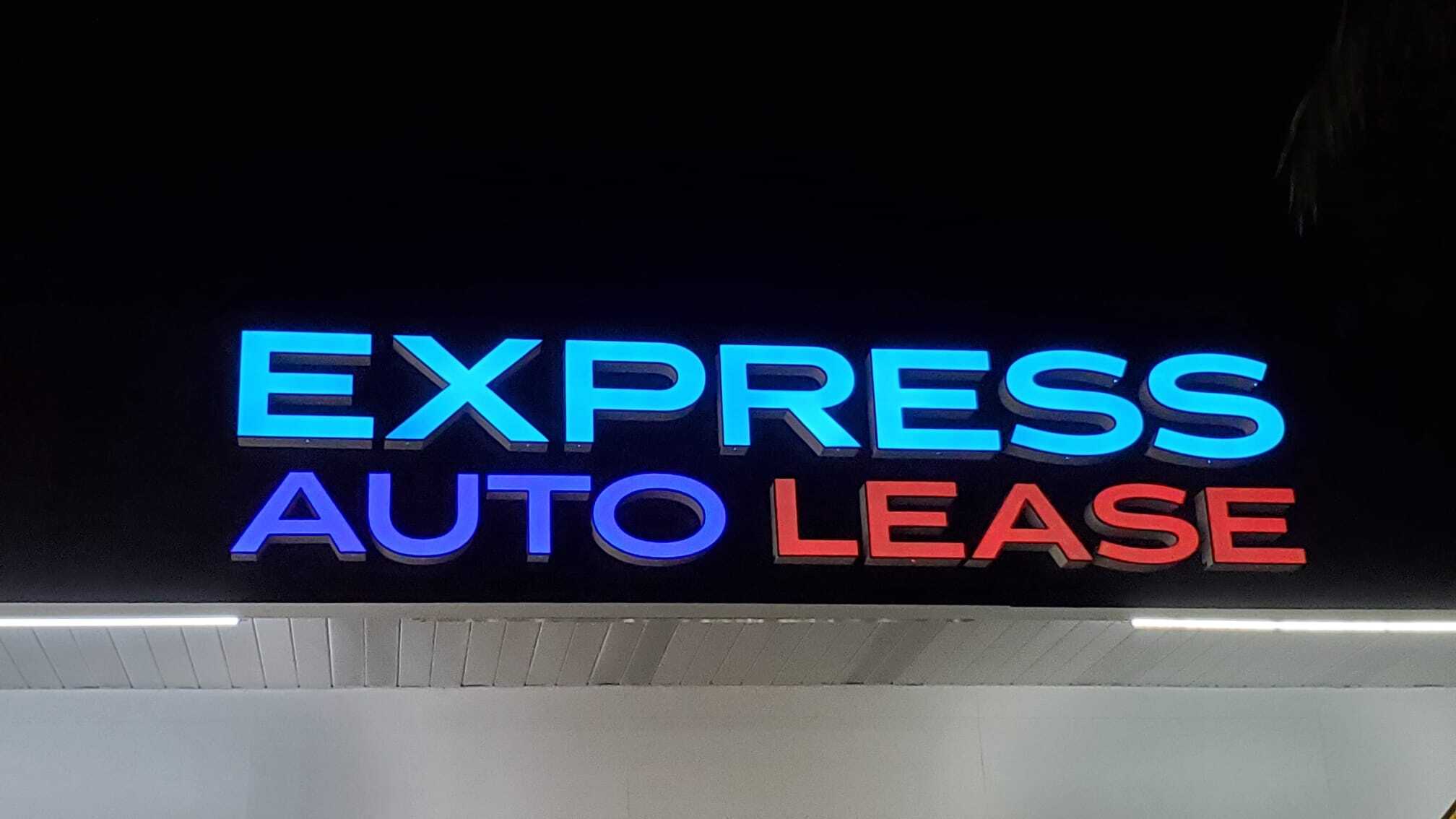 Illuminated & Lighted Signs