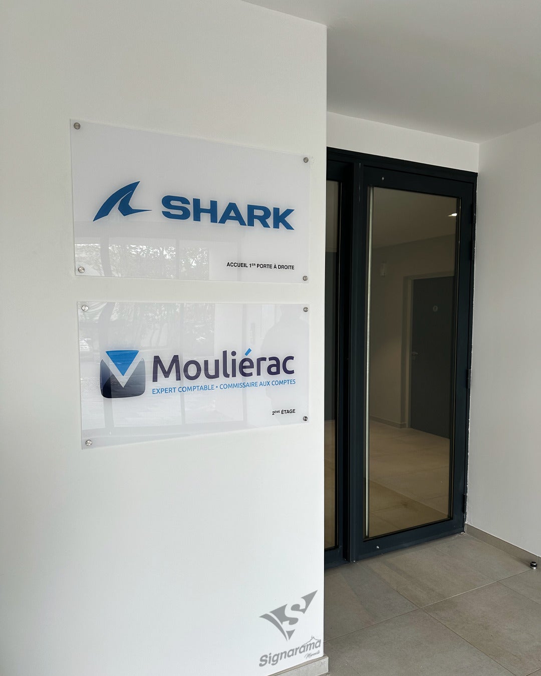MOULIERAC-MARSEILLE-PLAQUE PLEXIGLAS