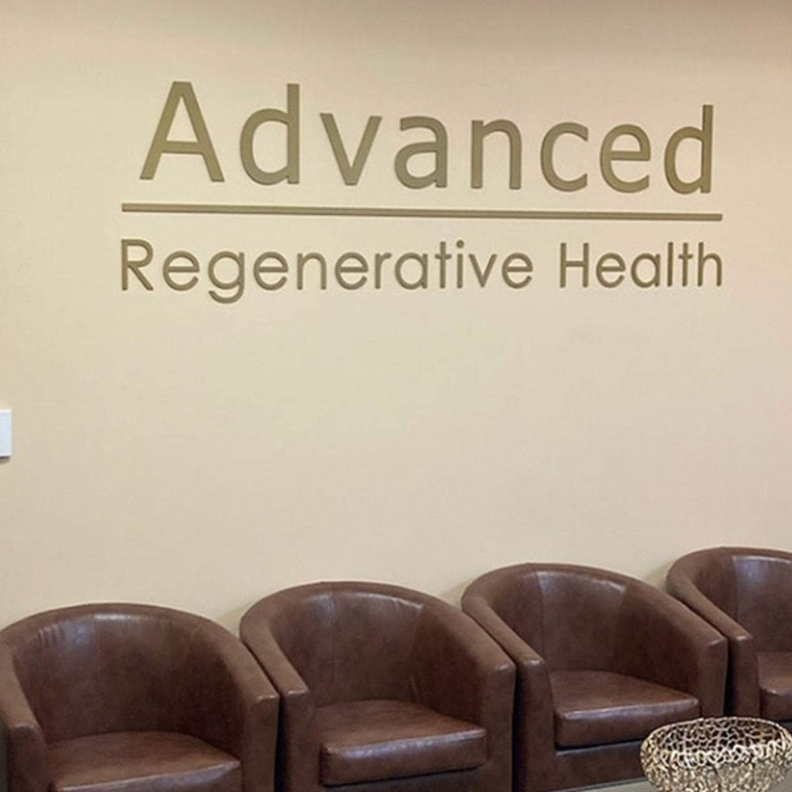 How to Transform Waiting Areas & Lobbies with Canvas Art & Wall Graphics