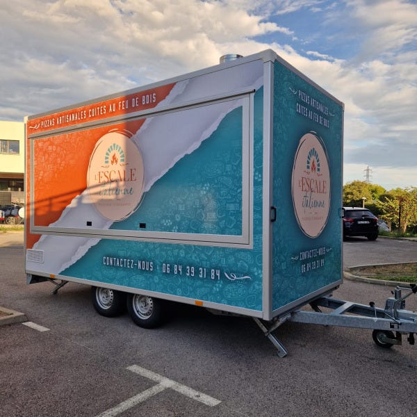 total-covering-sur-remorque-food-truck-by-signarama-montpellier
