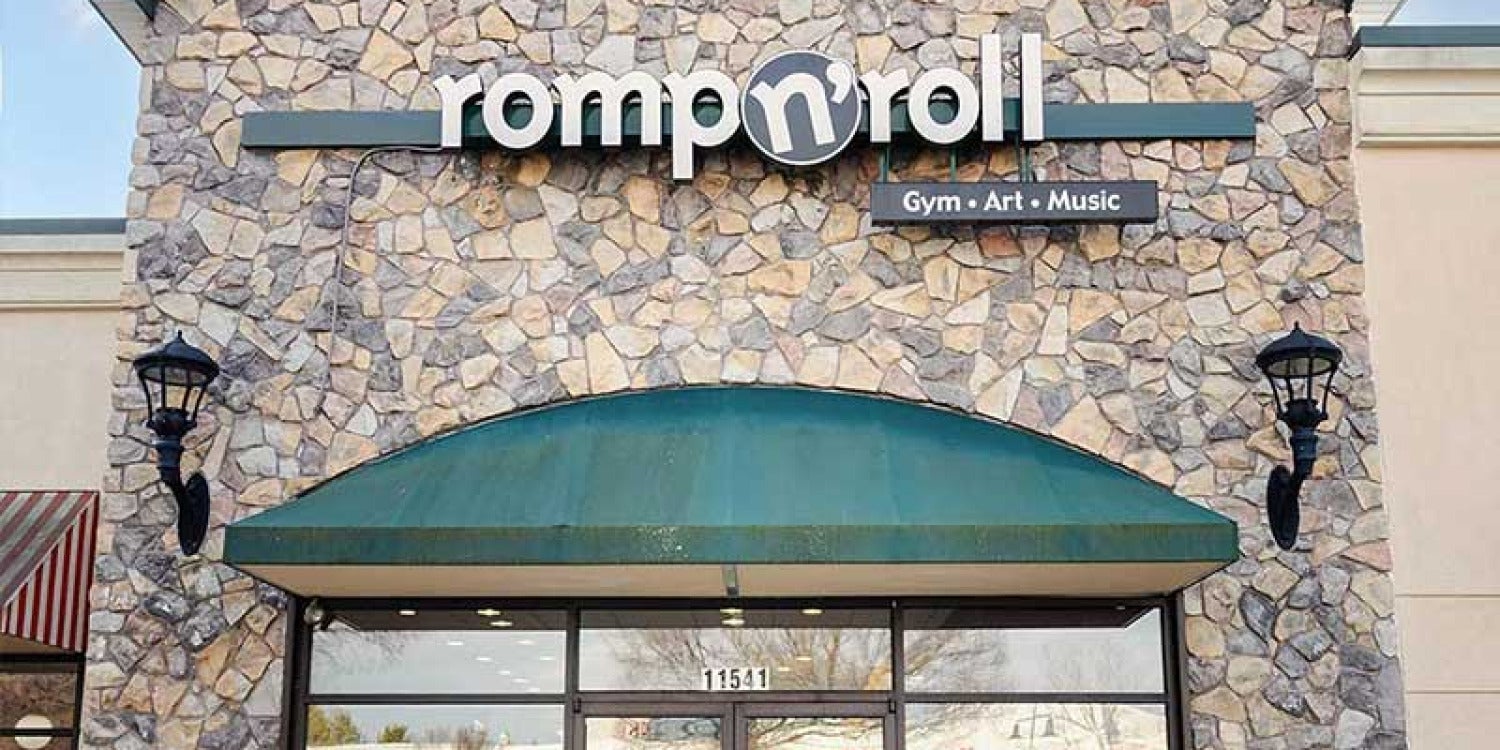 Romp n' Roll Celebrates 20 Years of Gym, Music, and Art Programs with a Spirit as Playful as a Finger Painting Masterpiece Romp n' Roll Celebrates 20 Years of Gym, Music, and Art Programs with a Spirit as Playful as a Finger Painting Masterpiece