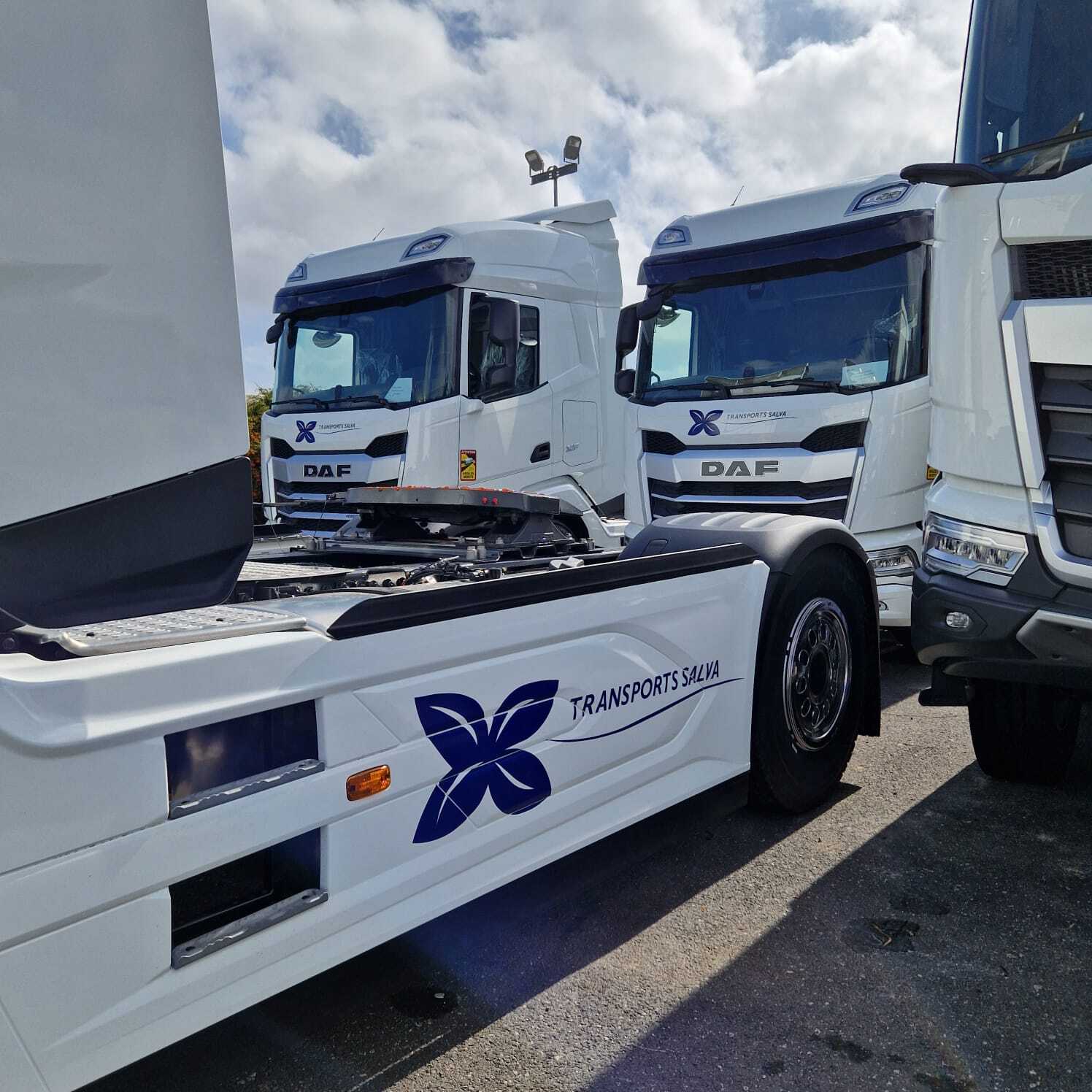 COVERING SUR REMORQUE ET POIDS LOURDS VENDARGUES