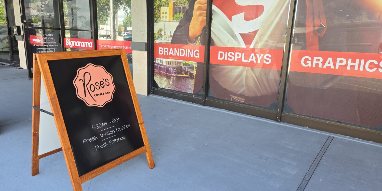 Sidewalk Signs & Curb Signs