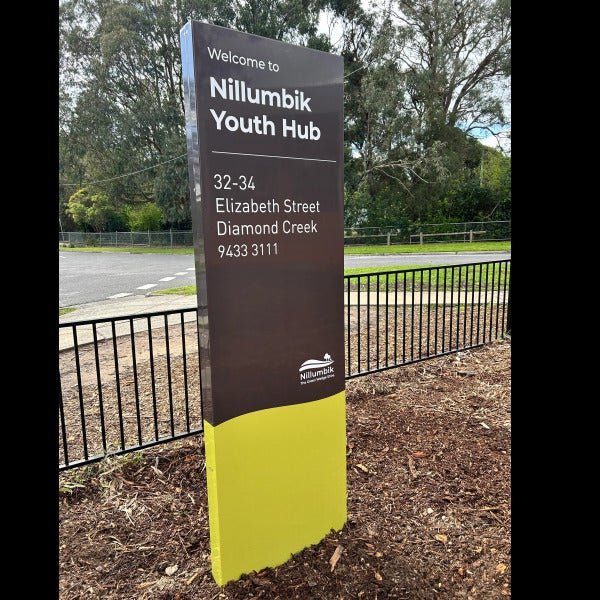 Pylon Sign - Nillumbik Youth Hub - Diamond Creek VIC.