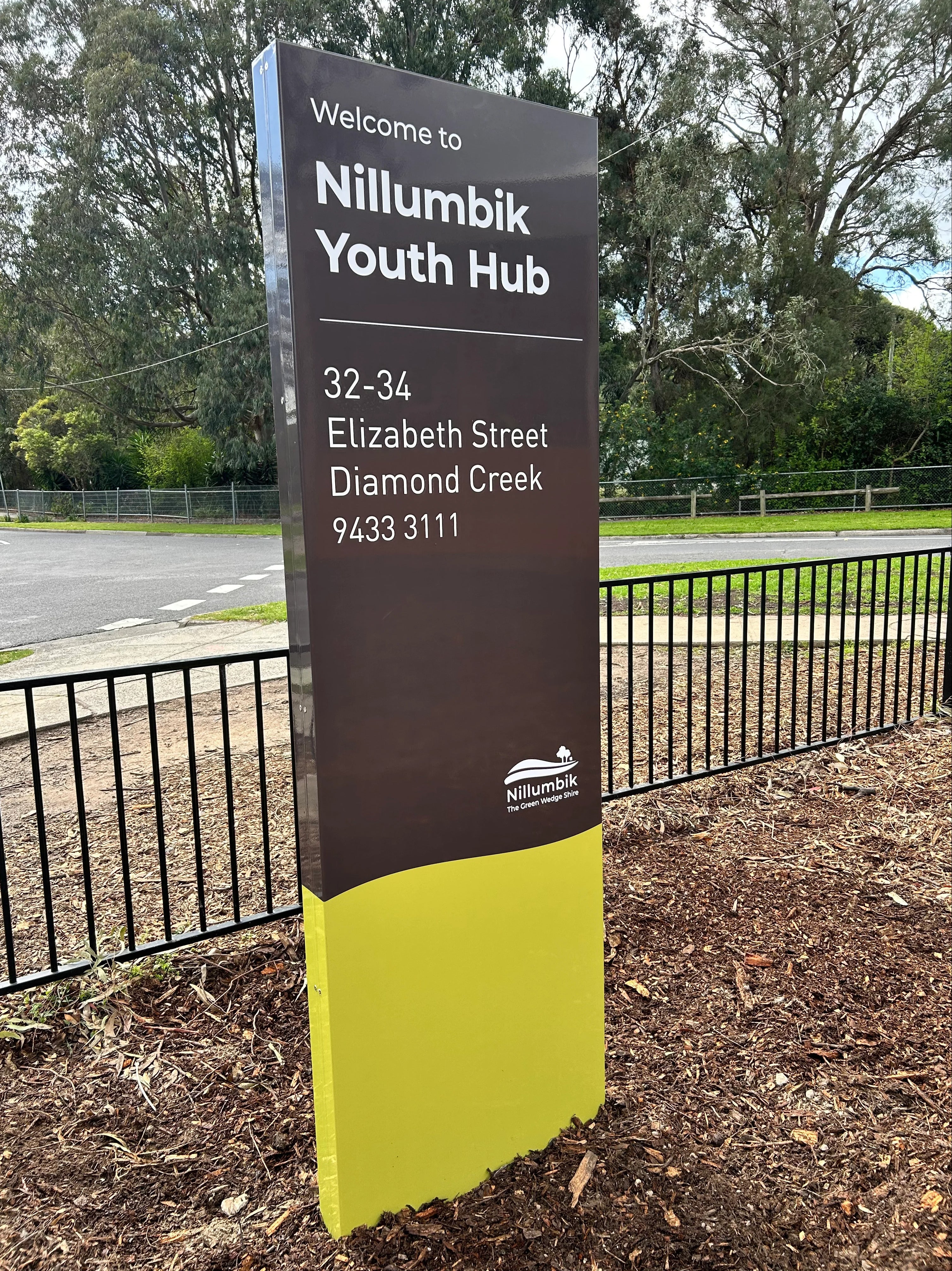 Pylon Sign - Nillumbik Youth Hub - Diamond Creek VIC.